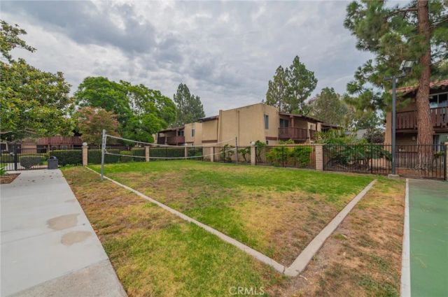 1000 W Macarthur 94, Santa Ana, CA 92707
