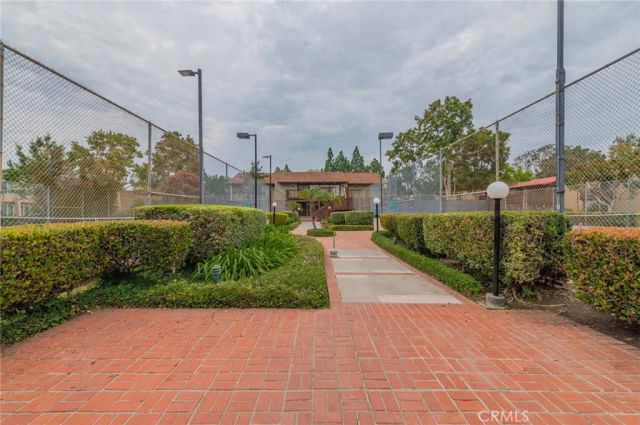 1000 W Macarthur 94, Santa Ana, CA 92707