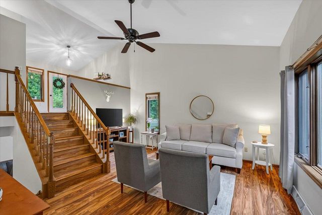 4410 Whitetail Lane, Madison, WI 53704