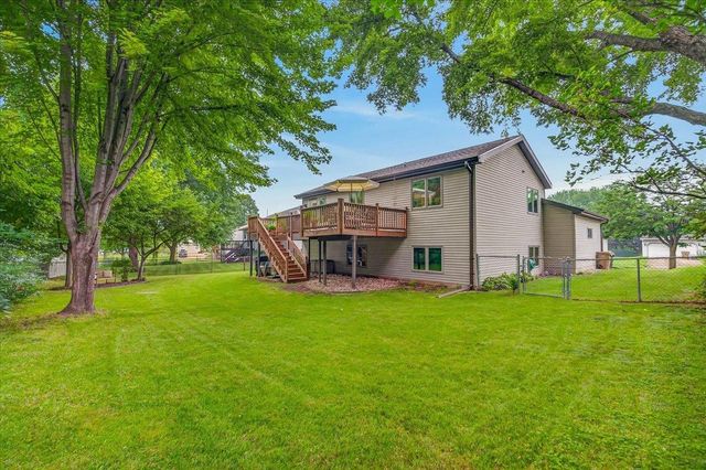 4410 Whitetail Lane, Madison, WI 53704