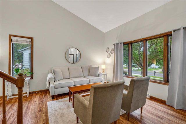 4410 Whitetail Lane, Madison, WI 53704