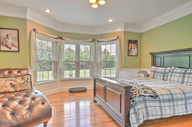 1237 Sussex Drive, Kingsport, TN 37660