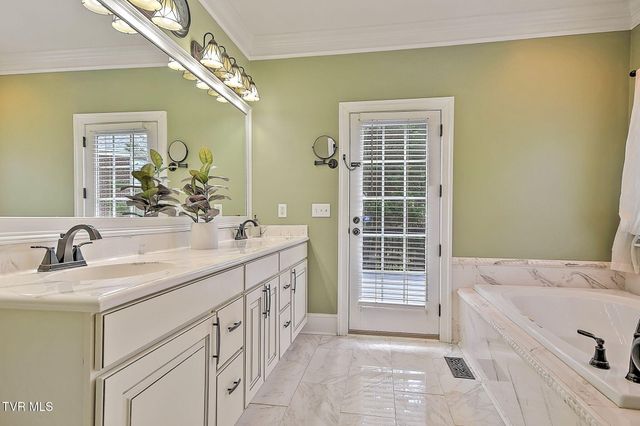 1237 Sussex Drive, Kingsport, TN 37660