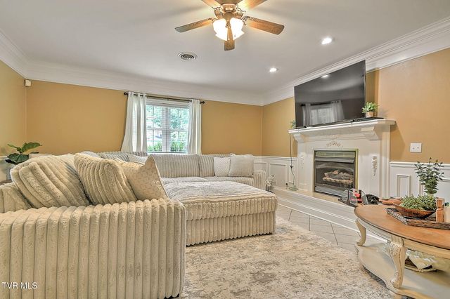 1237 Sussex Drive, Kingsport, TN 37660