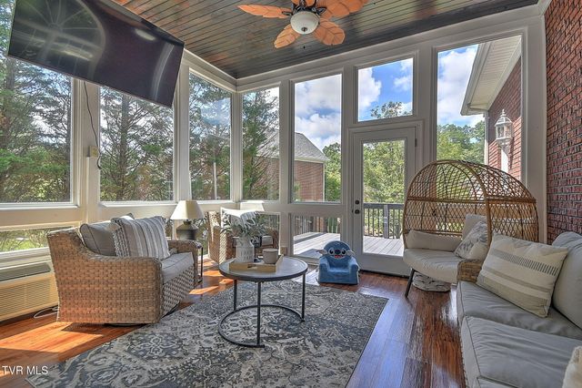 1237 Sussex Drive, Kingsport, TN 37660