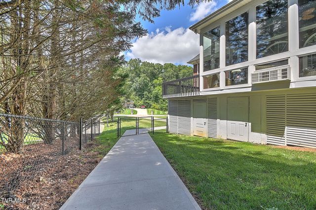 1237 Sussex Drive, Kingsport, TN 37660