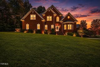 1237 Sussex Drive, Kingsport, TN 37660