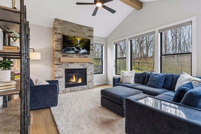 4304 Hillside Drive, Medina, MN 55340