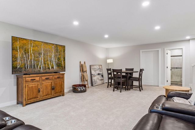 4304 Hillside Drive, Medina, MN 55340