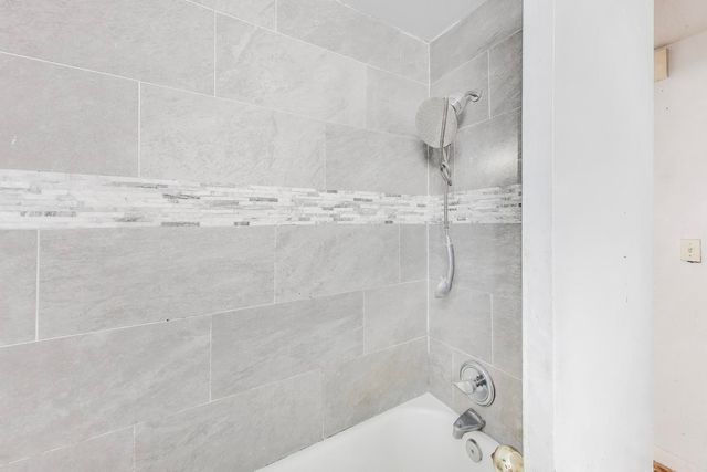 10154 S Emerald Avenue, Chicago, IL 60628