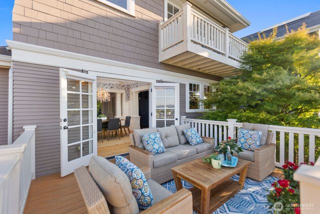 426 Smith Street, Seattle, WA 98109