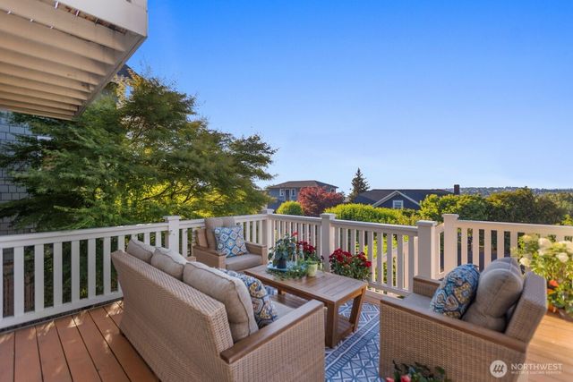 426 Smith Street, Seattle, WA 98109