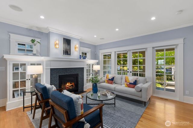 426 Smith Street, Seattle, WA 98109