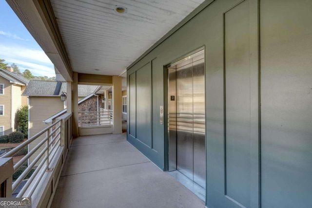 92 Glen Eagle B303 Court, Clayton, GA 30525