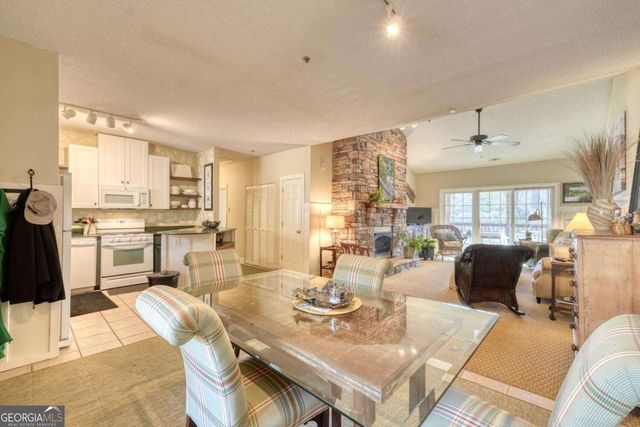 92 Glen Eagle B303 Court, Clayton, GA 30525