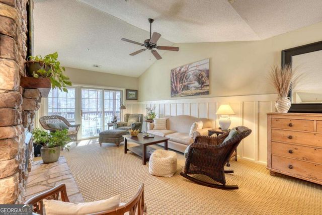 92 Glen Eagle B303 Court, Clayton, GA 30525