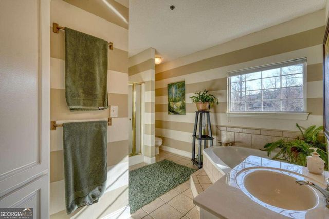 92 Glen Eagle B303 Court, Clayton, GA 30525