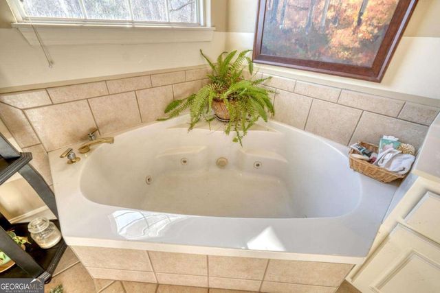 92 Glen Eagle B303 Court, Clayton, GA 30525