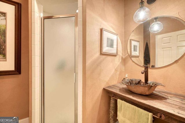 92 Glen Eagle B303 Court, Clayton, GA 30525