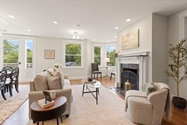91 University Rd 2, Brookline, MA 02445