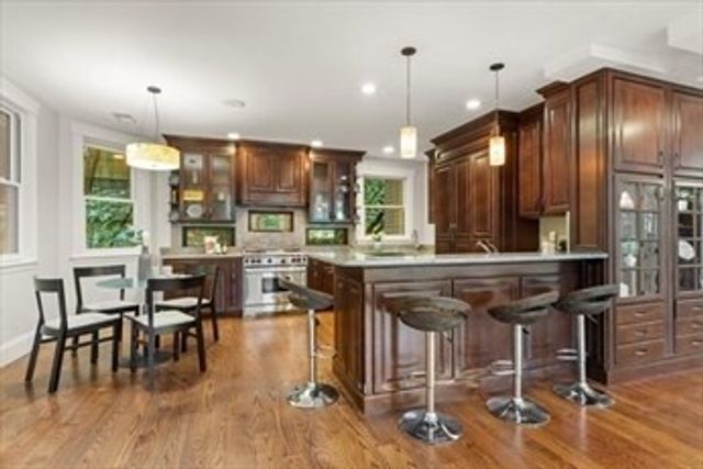 91 University Rd 2, Brookline, MA 02445