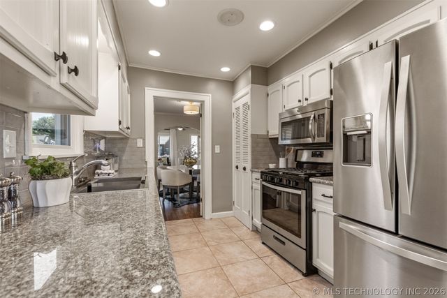 1348 S Indianapolis Avenue, Tulsa, OK 74112