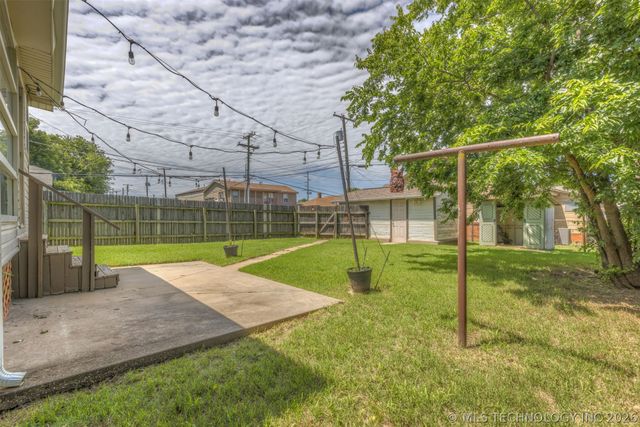 1348 S Indianapolis Avenue, Tulsa, OK 74112