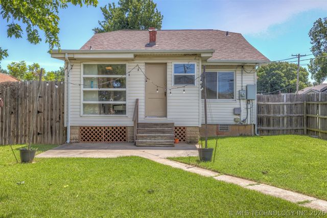 1348 S Indianapolis Avenue, Tulsa, OK 74112
