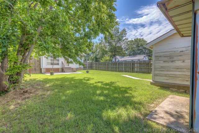 1348 S Indianapolis Avenue, Tulsa, OK 74112