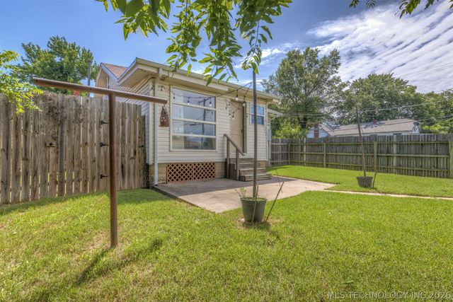 1348 S Indianapolis Avenue, Tulsa, OK 74112