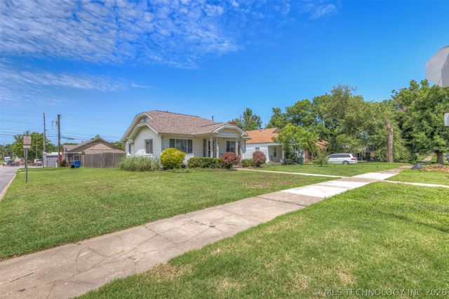 1348 S Indianapolis Avenue, Tulsa, OK 74112