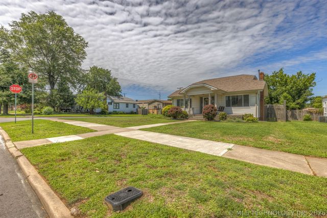 1348 S Indianapolis Avenue, Tulsa, OK 74112