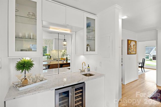 401 Glen Oaks Road, Charlotte, NC 28270