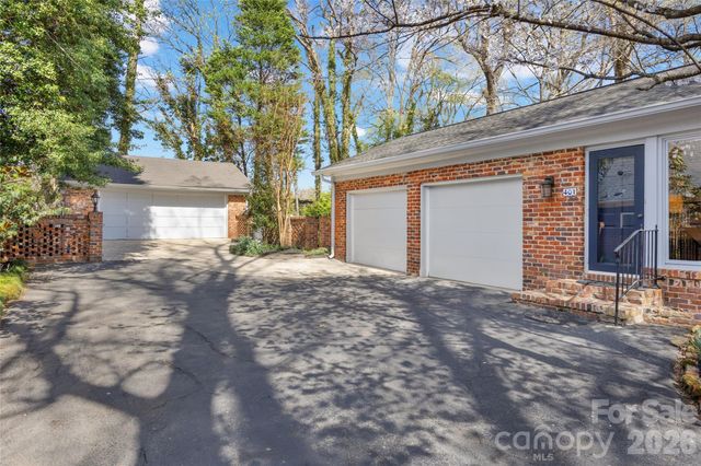 401 Glen Oaks Road, Charlotte, NC 28270