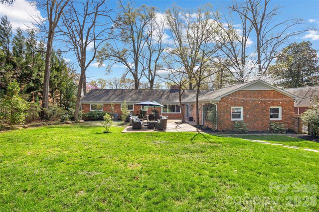 401 Glen Oaks Road, Charlotte, NC 28270
