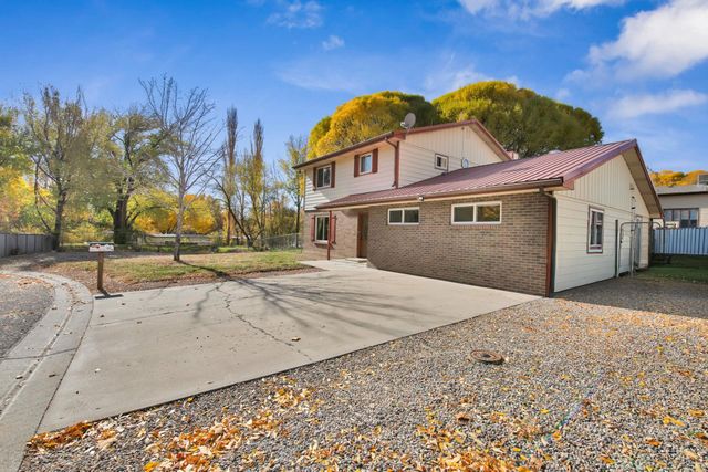 122 Davis Circle, Palisade, CO 81526