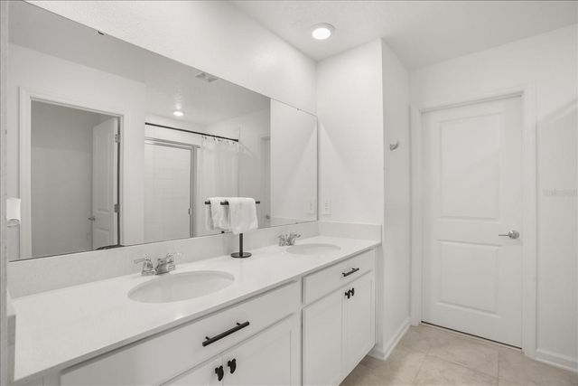 26100 BRISTLELEAF CT, Leesburg, FL 34748