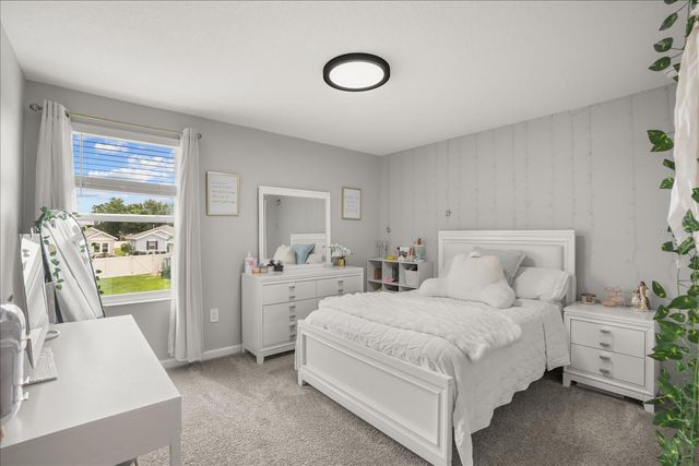 26100 BRISTLELEAF CT, Leesburg, FL 34748