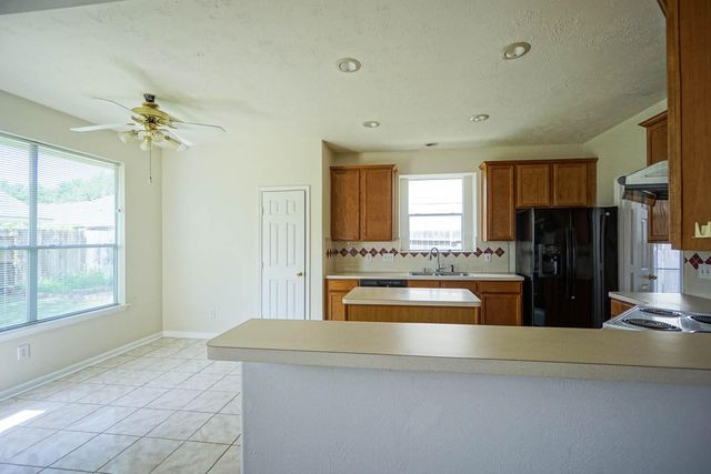 918 Featherbrook Court, Sugar Land, TX 77479