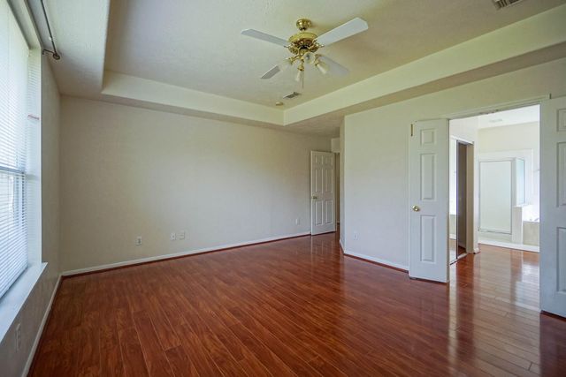 918 Featherbrook Court, Sugar Land, TX 77479