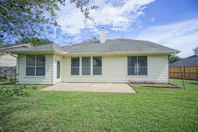 918 Featherbrook Court, Sugar Land, TX 77479