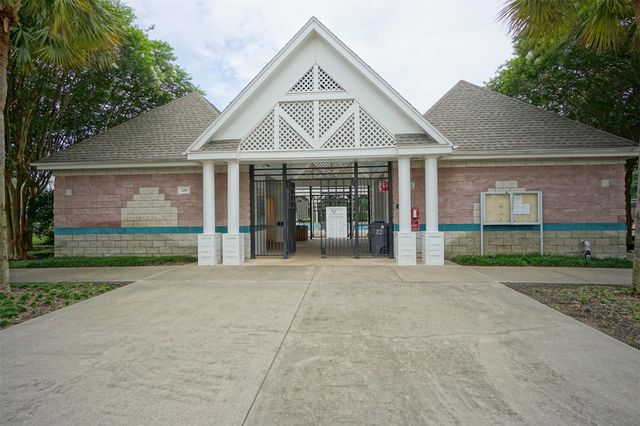 918 Featherbrook Court, Sugar Land, TX 77479