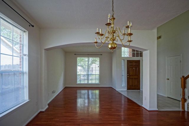 918 Featherbrook Court, Sugar Land, TX 77479