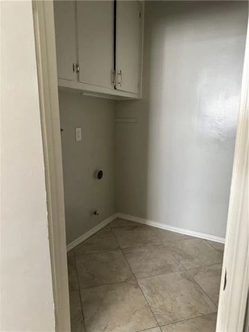 18301 Chatsworth Street, Porter Ranch, CA 91326