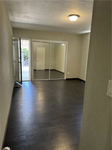 18301 Chatsworth Street, Porter Ranch, CA 91326