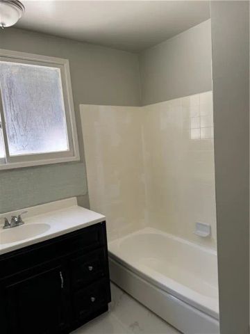 18301 Chatsworth Street, Porter Ranch, CA 91326