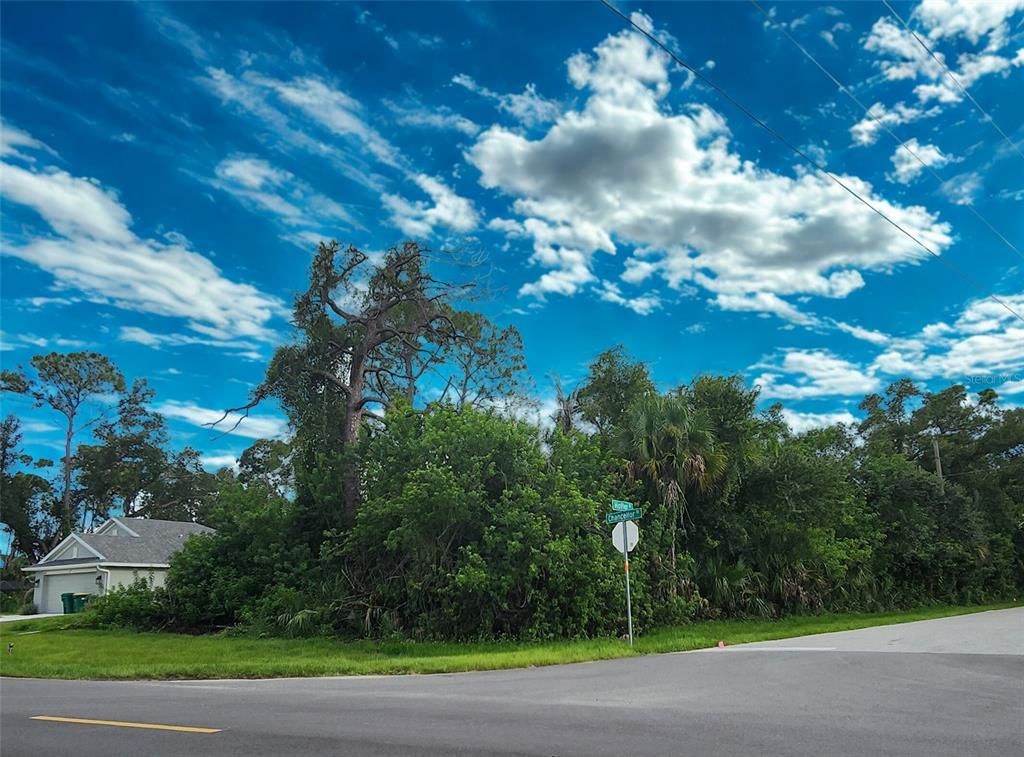10 HOFFER STREET, Port Charlotte, FL 33953
