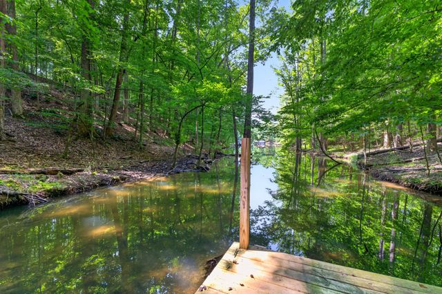 129 Meredith Ln, Winchester, TN 37398