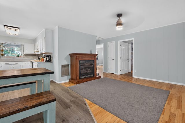 129 Meredith Ln, Winchester, TN 37398