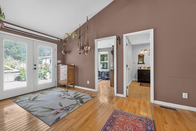 129 Meredith Ln, Winchester, TN 37398